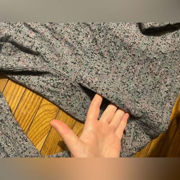 Lululemon Run Brisk Jacket 🍋 - Picture 3 of 4